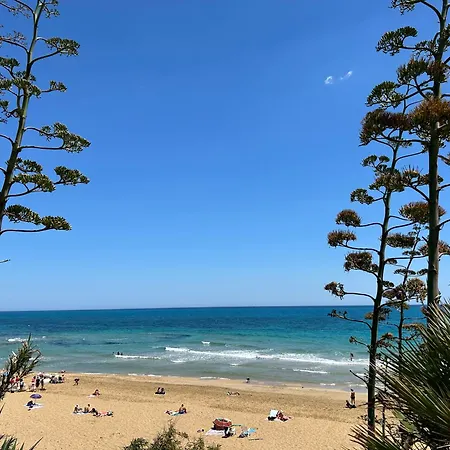 Sealands 50 Meters From The Sandy With Wifi Holiday home Avola